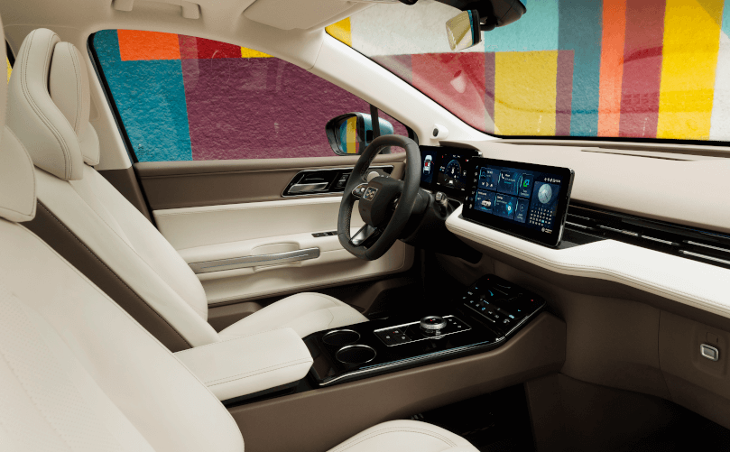 AIWAYS-U5-INTERIOR
