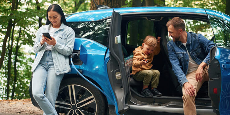 coche_electrico_familiar Movilidad eléctrica para familias