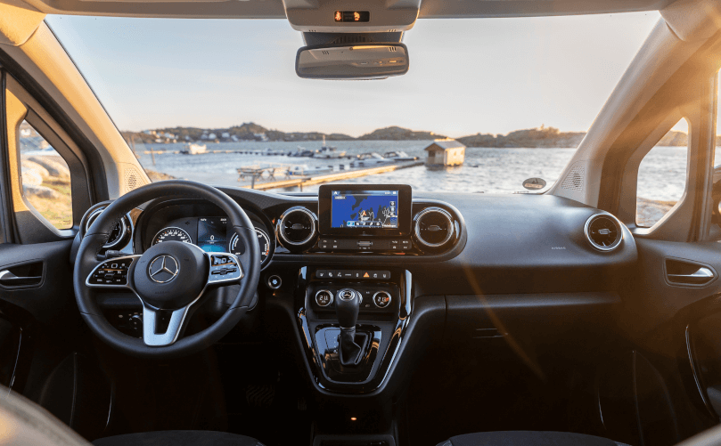 MERCEDES-EQT-VOLANTE